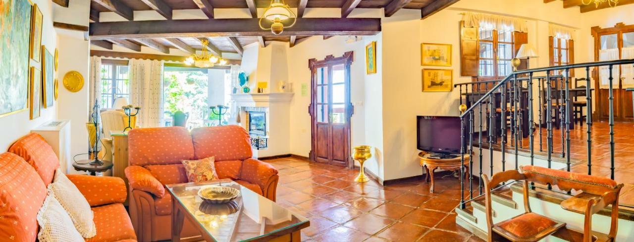 La Mejorana Inn